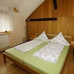 Zum Froschkoenig Гостевой дом 3*