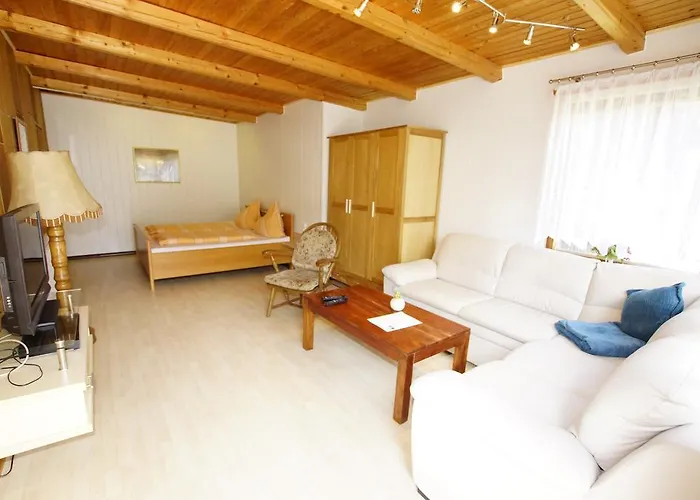 Zum Froschkoenig Люббенау